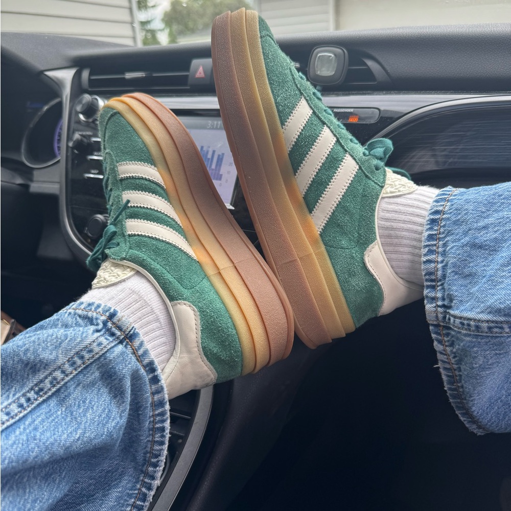 Adidas Forest Green and Cream Sneakers